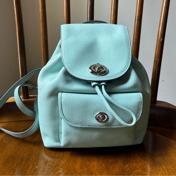 Coach turnlock mini backpack, pebbled leather, mint, green rucksack NWOT - Picture 3 of 13